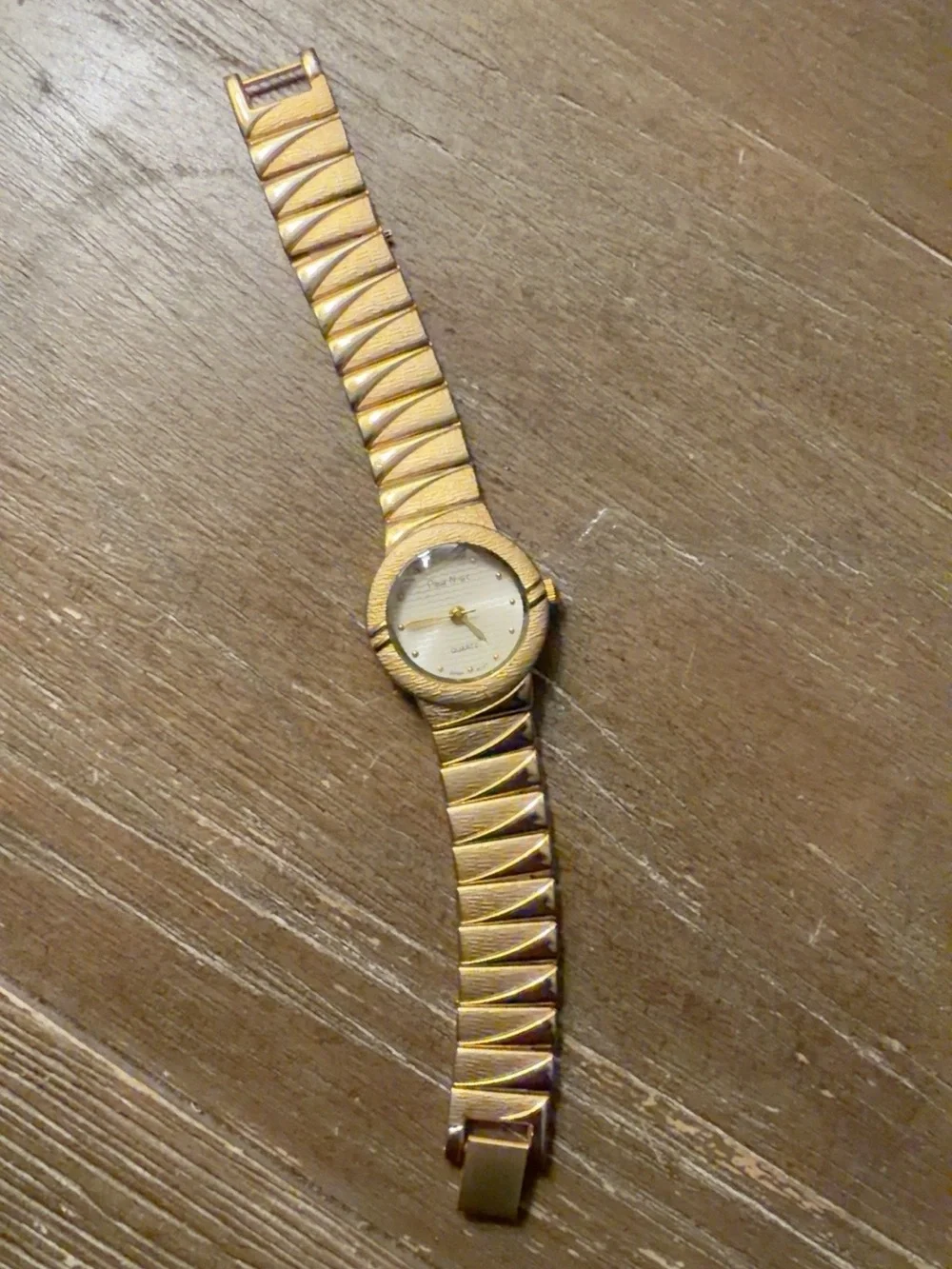 Gold-Tone Women's Dress Watch - Gold